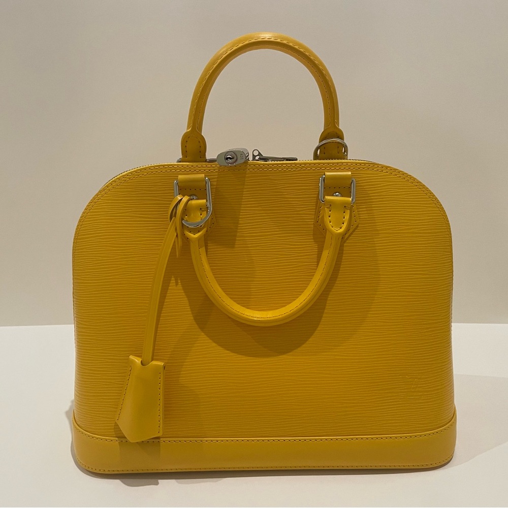 Louis Vuitton Epi Alma PM in Citron